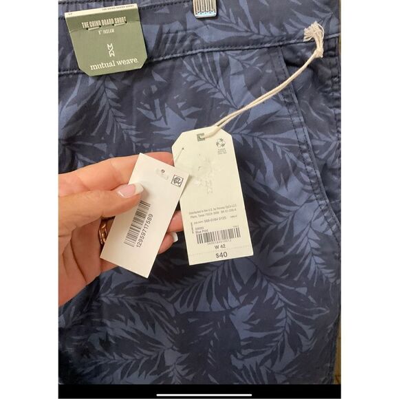 Mutual Weave Men’s Blue Tropical Chino Shorts - Picture 6 of 8